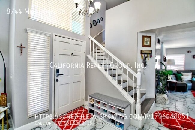 Photo - 8744 Mesa Oak Dr