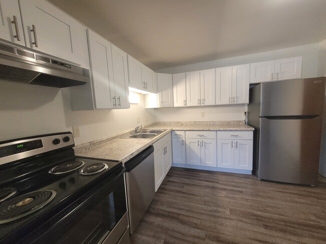 Photo - 1303 Morris Ave