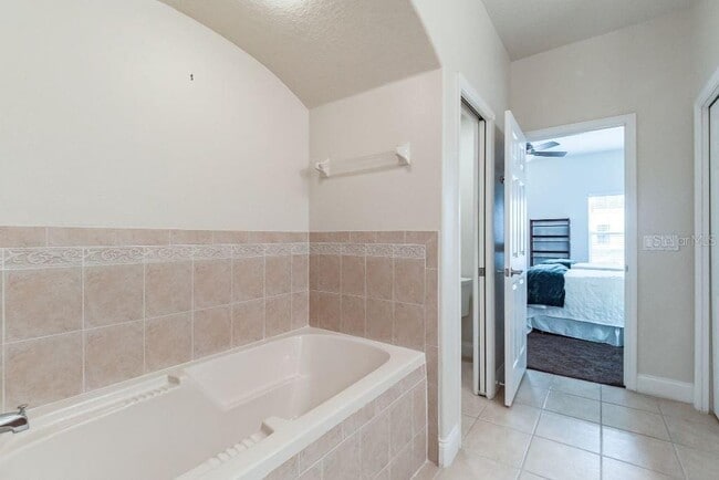 Photo - 1733 Prospect Ave
