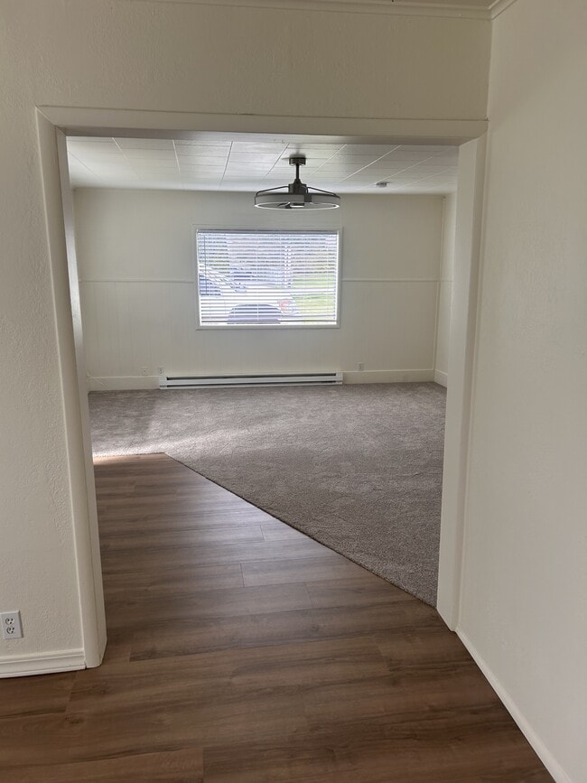 Photo - 6032 Portal Way