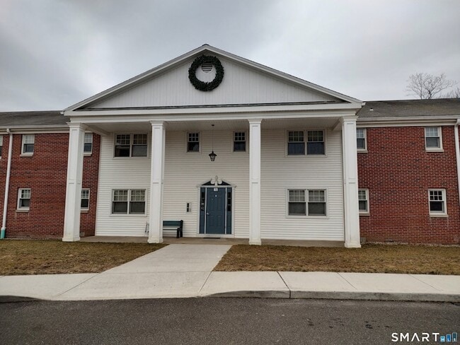 Building Photo - 74 W 4th St