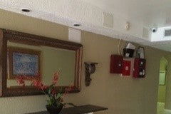 Entrance lobby - 820 Lavers Cir (Delray Beach, FL)