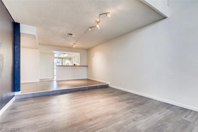 Photo - 6506 Ironbark Ln