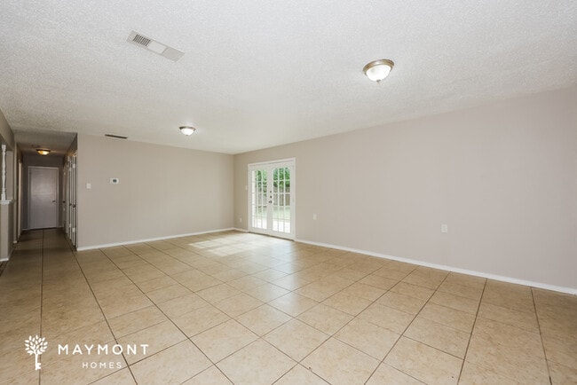 Photo - 414 Hastings Dr