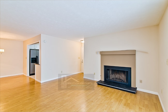 Photo - 1102 Augusta Dr