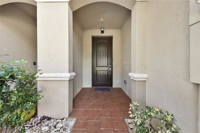 Photo - 346 NE 47th Pl