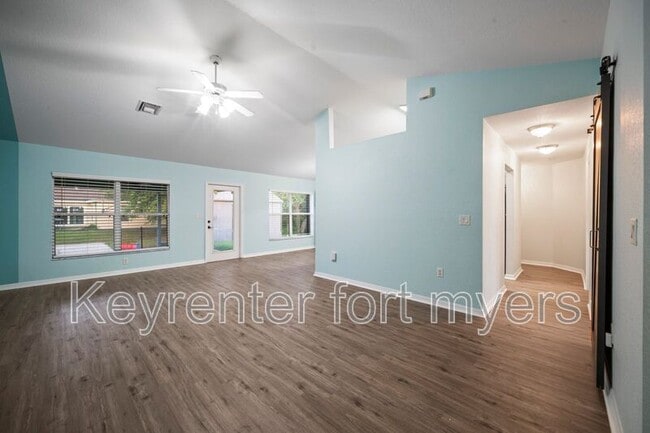 Photo - 2006 Polar Ave