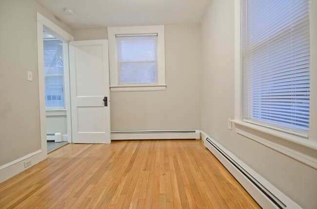 Photo - 42 Turner St Unit 1
