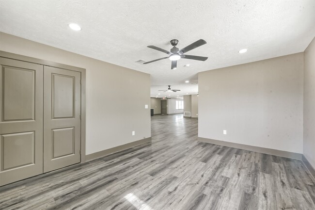 Photo - 9030 Almeda Genoa Rd