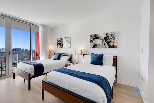 Building Photo - 2602 E Hallandale Beach Blvd Unit SI ID1227457P