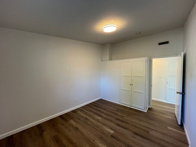 Photo - Fully remodeled Reseda 3+2 home w/solar panels to help lower your utility costs!