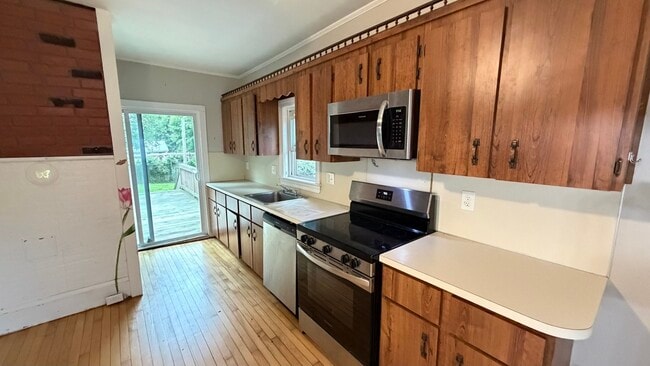 Photo - 177 Pleasant St Unit 1