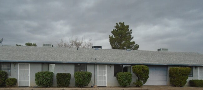 Building Photo - 3551 N Verdugo Rd Unit 3551  B Rental