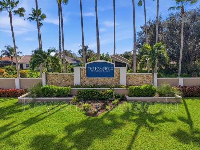 4956 Bridgehampton Blvd