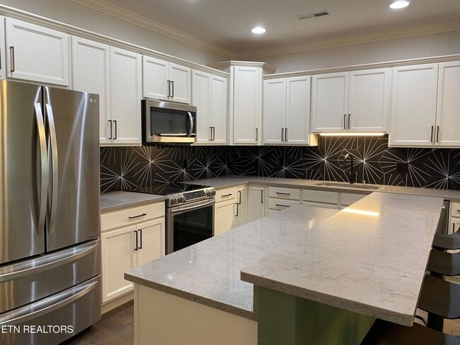 Photo - Single Level Home with 2 bedrooms + Separate Office or Den!