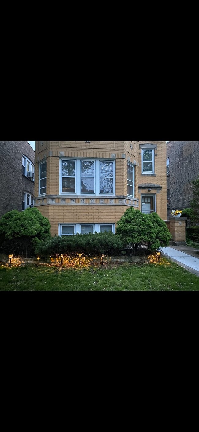 Building Photo - 1915 Kenilworth Ave