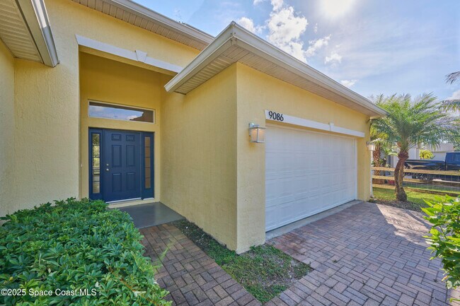 Photo - 9086 107th Ct