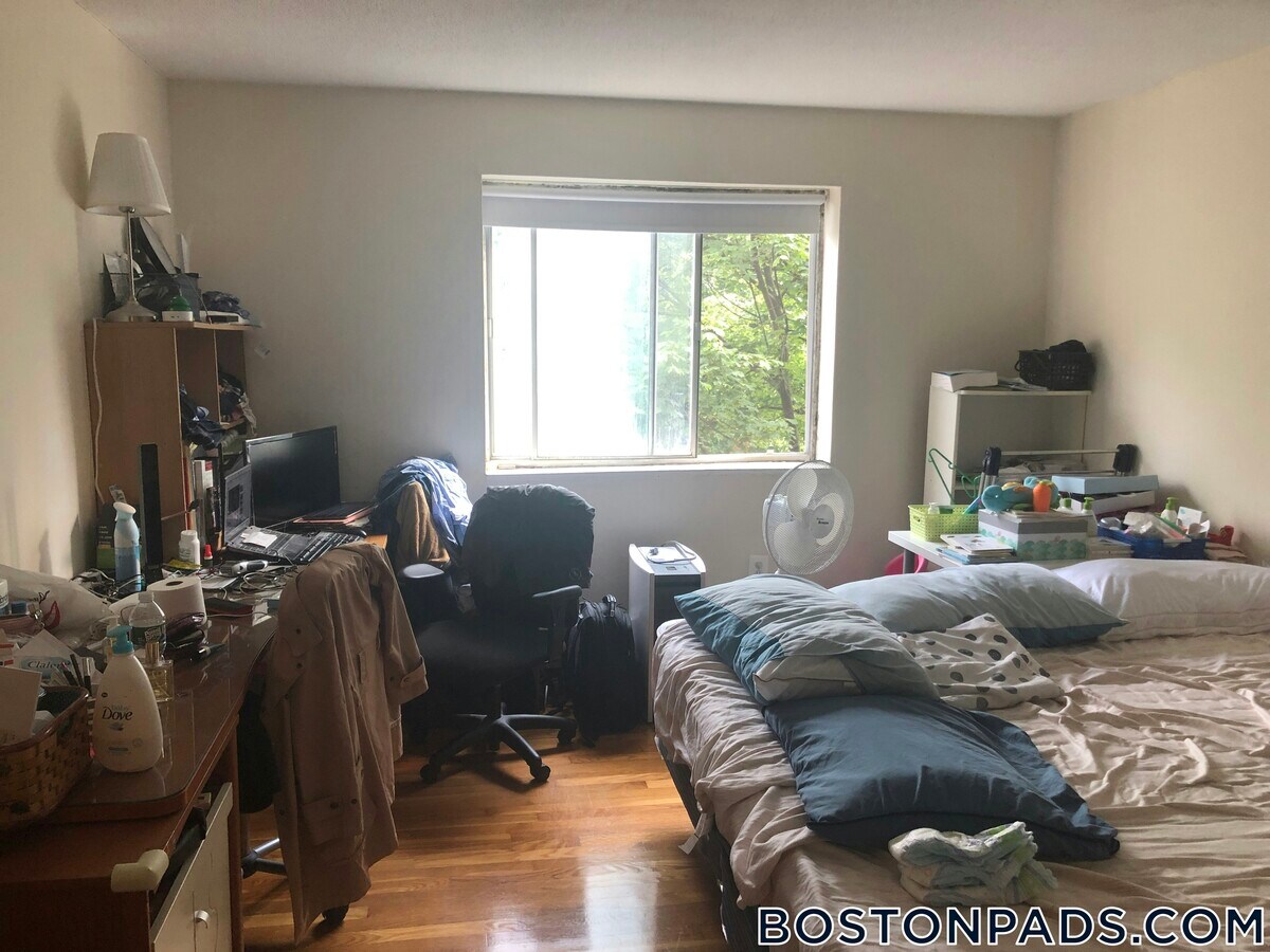 Photo - 90 Gardner St Unit 25