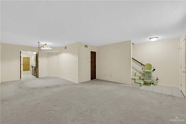 Photo - 19 S 5th St Unidad 2