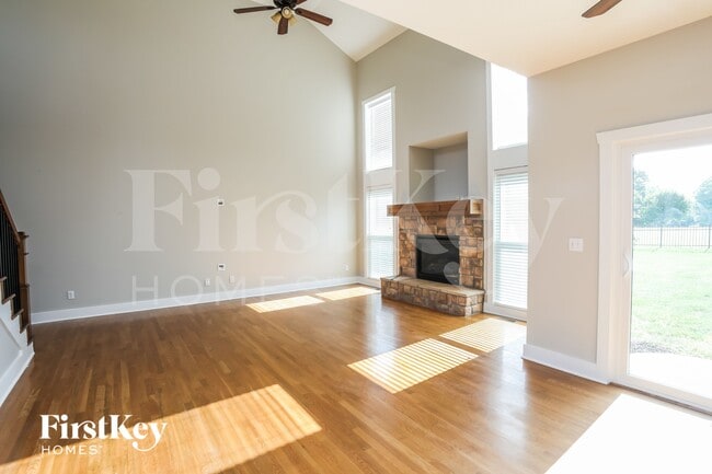 Photo - 4520 N 108th St