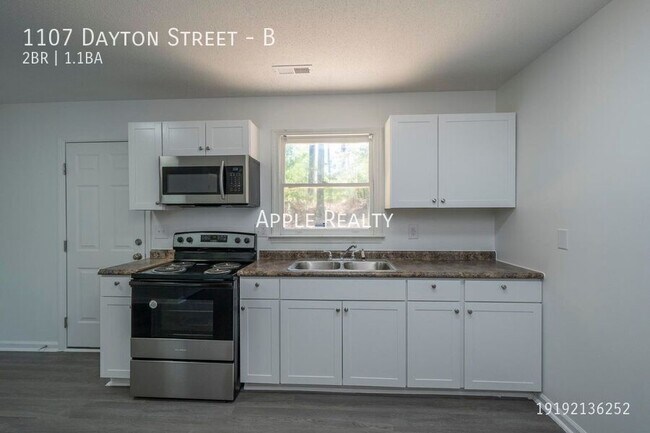 Photo - 1107 Dayton St Unidad B