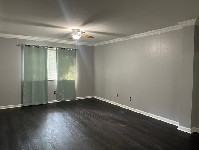 Building Photo - 4355 Maryland Ave Unit 125 Rental