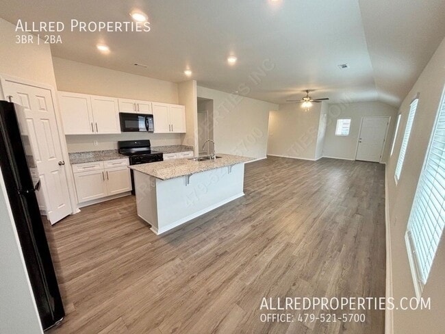 Photo - Move in special $300.00 off 1st month's re...