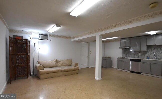 Photo - 3150 Beethoven Way