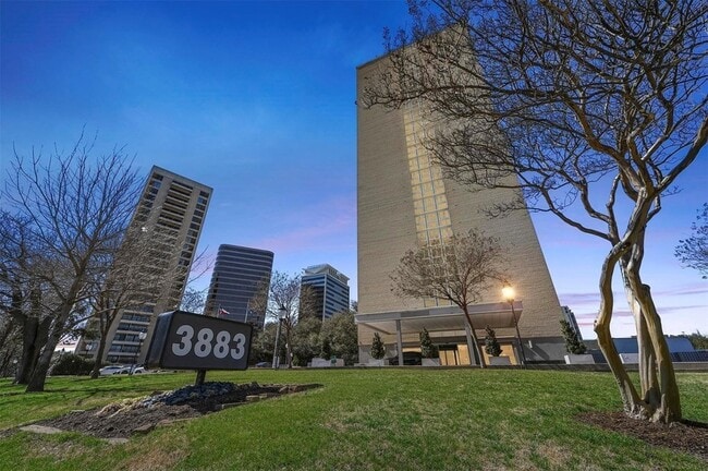 Building Photo - 3883 Turtle Creek Blvd Unit 1712
