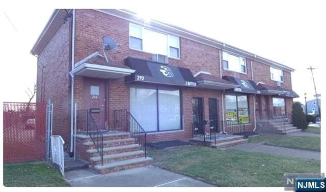 Building Photo - 294 Liberty St Unit 294 Rental