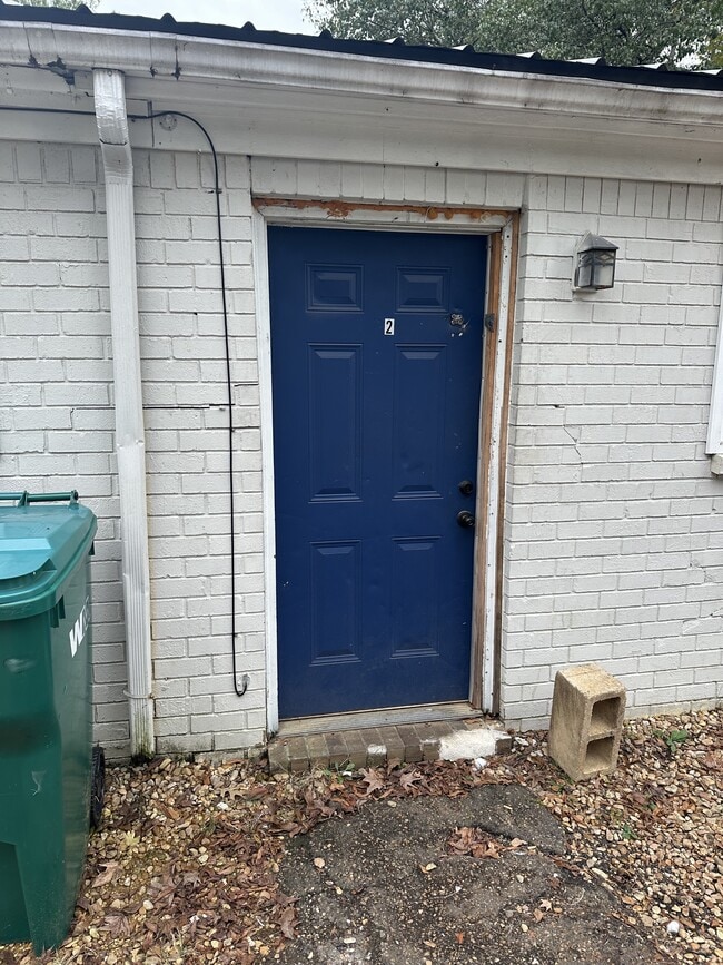 159 E 10th St Unit 4