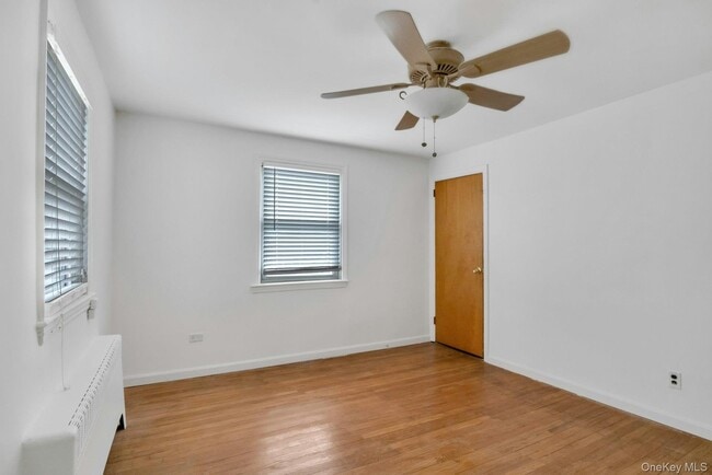 Photo - 105 Woodside Ave Unidad 2