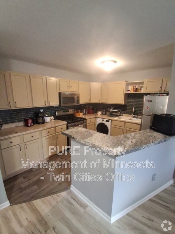 Building Photo - 7448 72nd Ln N Rental