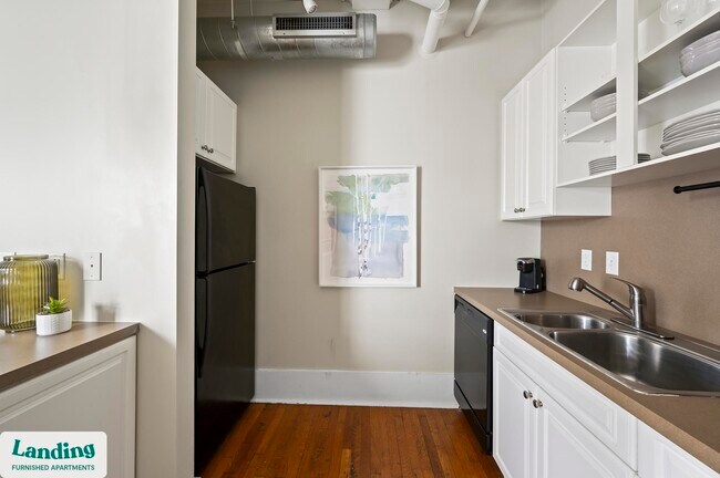 Photo - 211 Union St Unidad 412.1407242