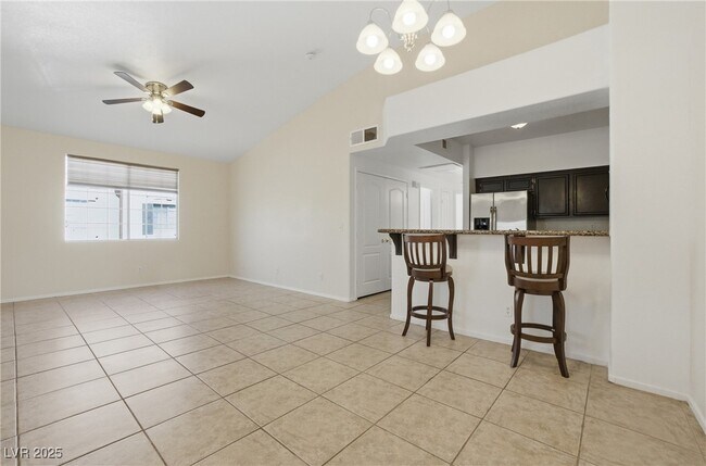 Photo - 1501 Truett St Unit 202