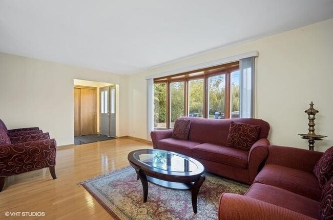 Photo - 9144 N Lincoln Ave