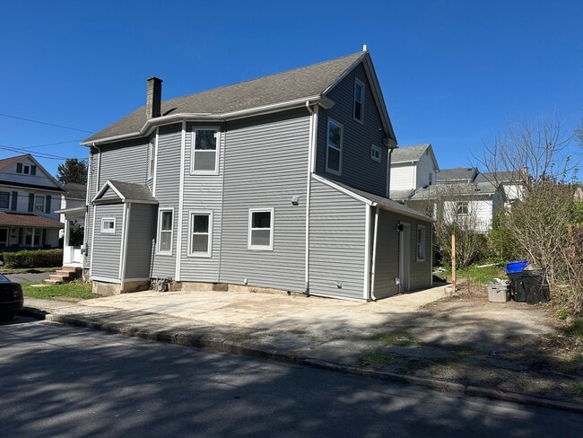 Photo - 79 Washington St