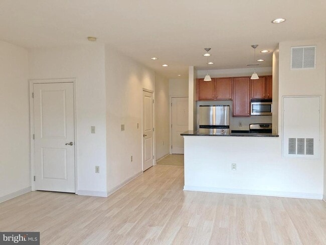 Photo - 2665 Prosperity Ave Unit 456