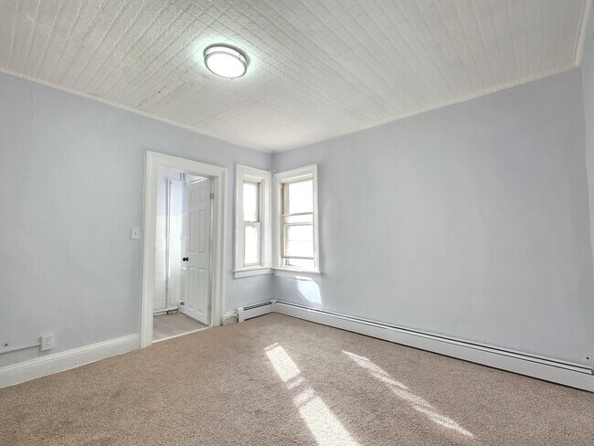 Photo - 8 Lincoln Ave Unit 2