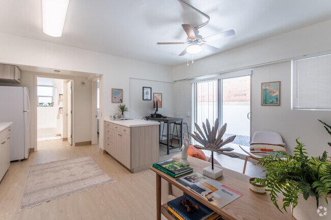 Kanekapolei Collection