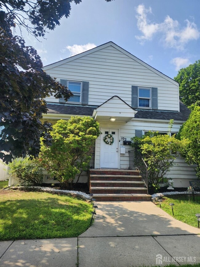 Building Photo - 102 Wisteria St Unit 2