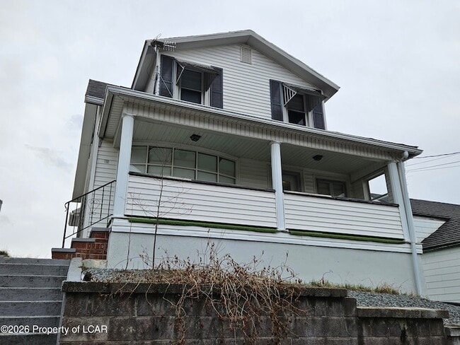 Building Photo - 92 Diamond Ave