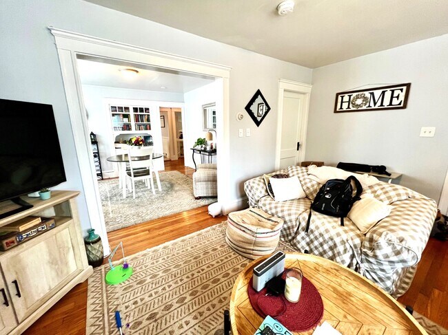 Photo - 39 Sterling St Unit 1