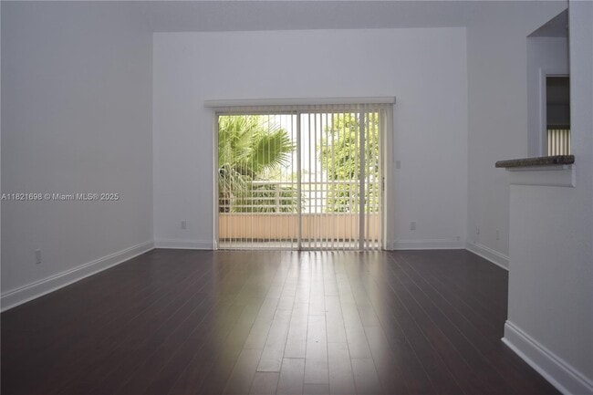 Photo - 3413 NW 44th St Unit 206