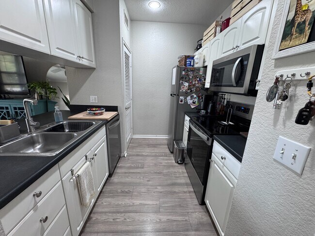 Photo - 860 N Orange Ave Unit 371