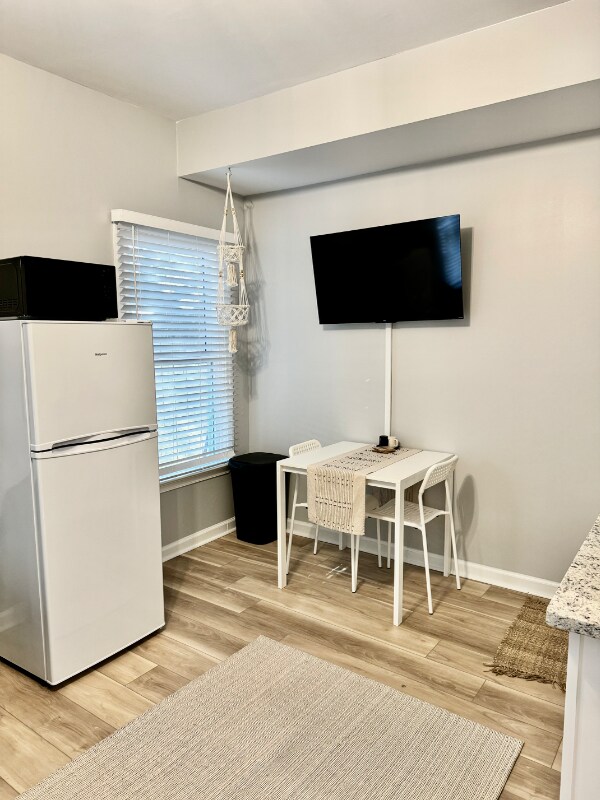 Photo - 4483 Ocean View Ave