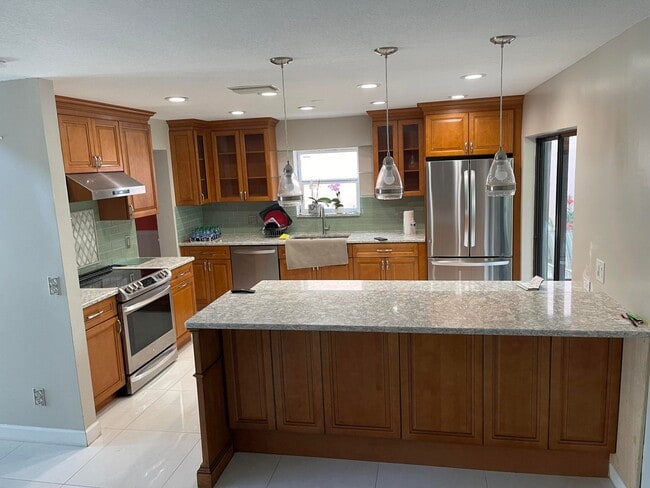Photo - 5941 Strawberry Lakes Cir