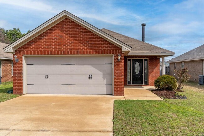 Photo - 1818 Cotton Blossom Way