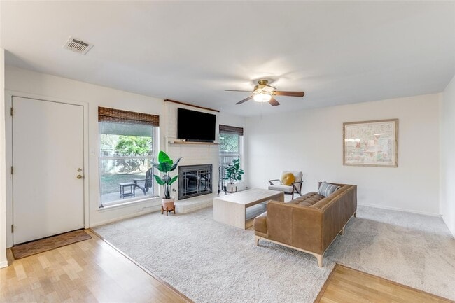 Photo - 4002 Biscay Dr