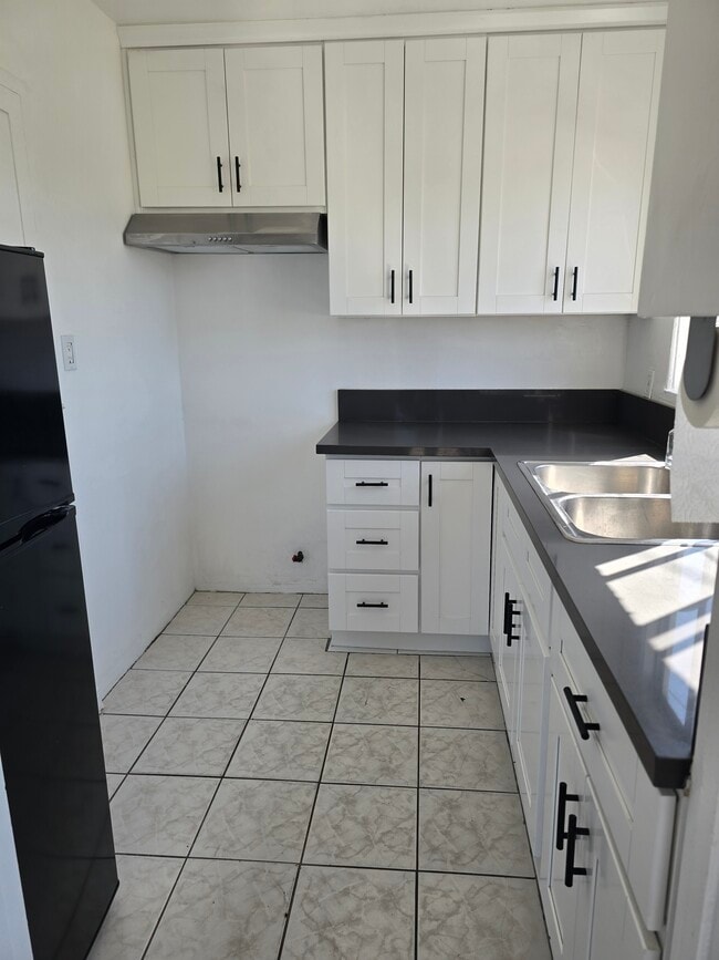 Photo - 6230 Newell St Unit B